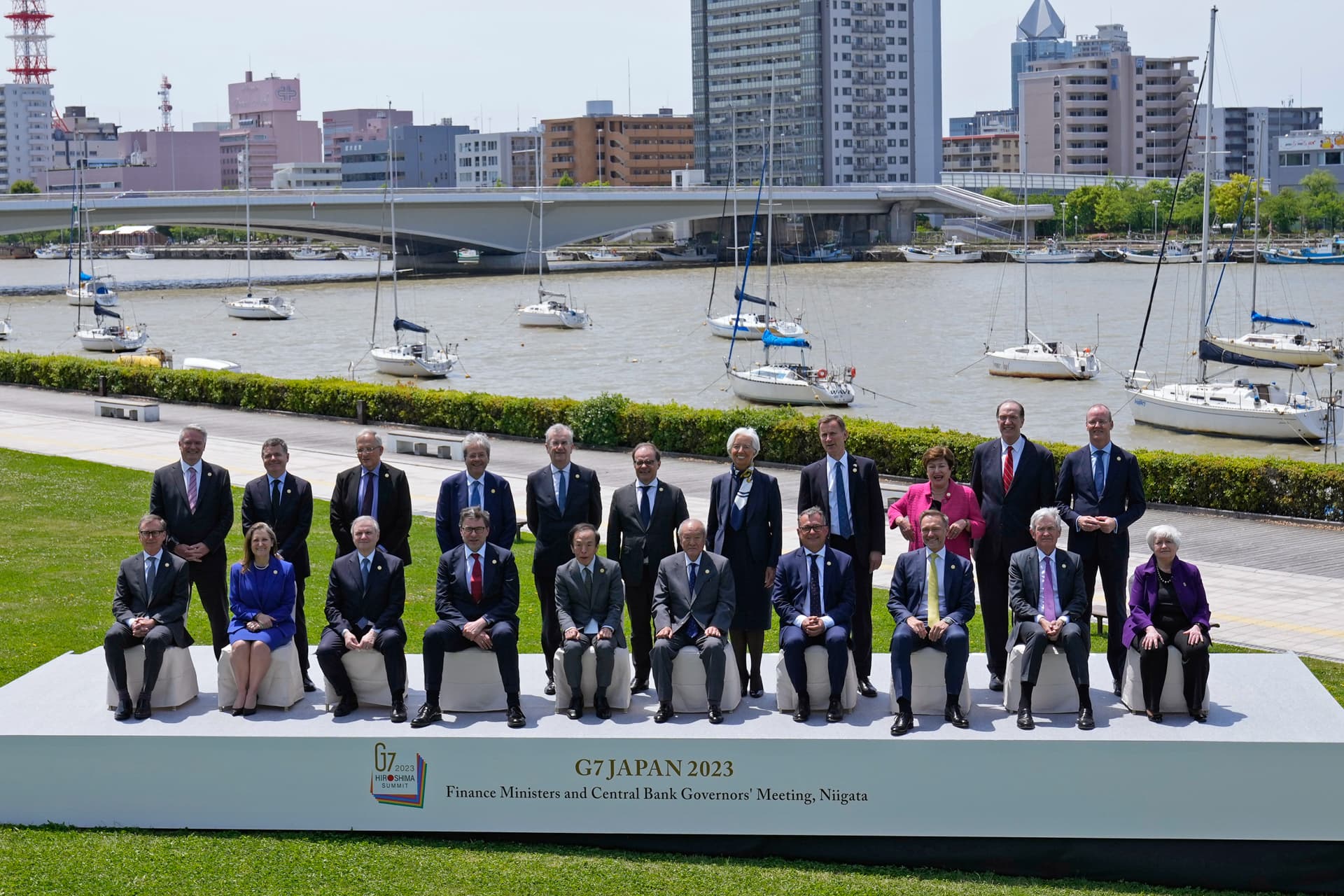Canada Cuts Rates, No Hope For Australia